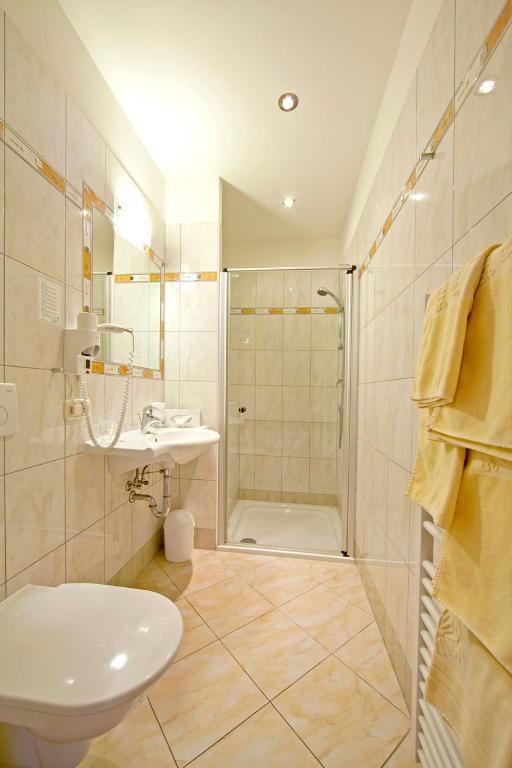 Hotel Hubertus Mit Erlebnislandgasthof Reitherwirt Kitzbühel Szoba fotó