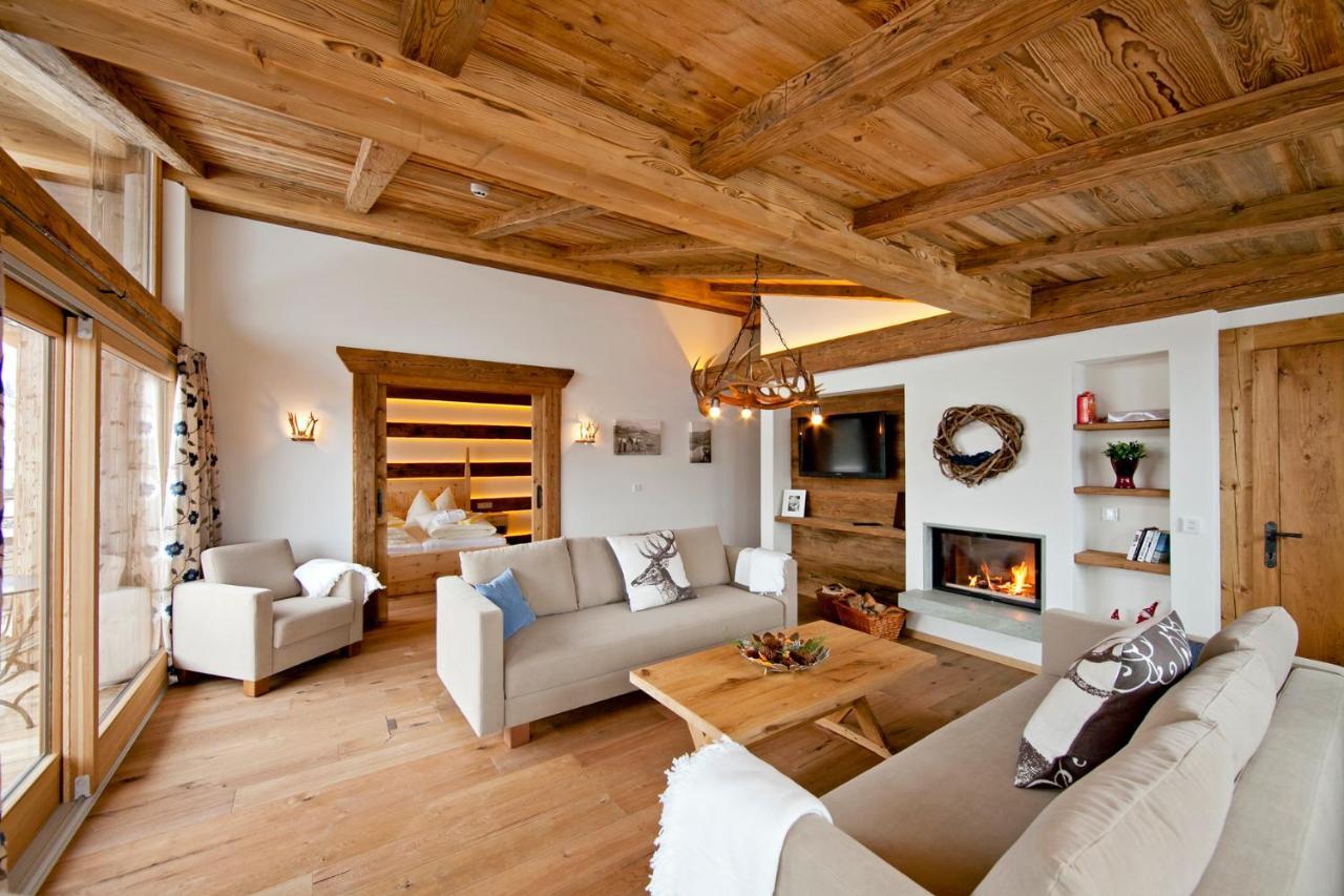 Hotel Hubertus Mit Erlebnislandgasthof Reitherwirt Kitzbühel Kültér fotó