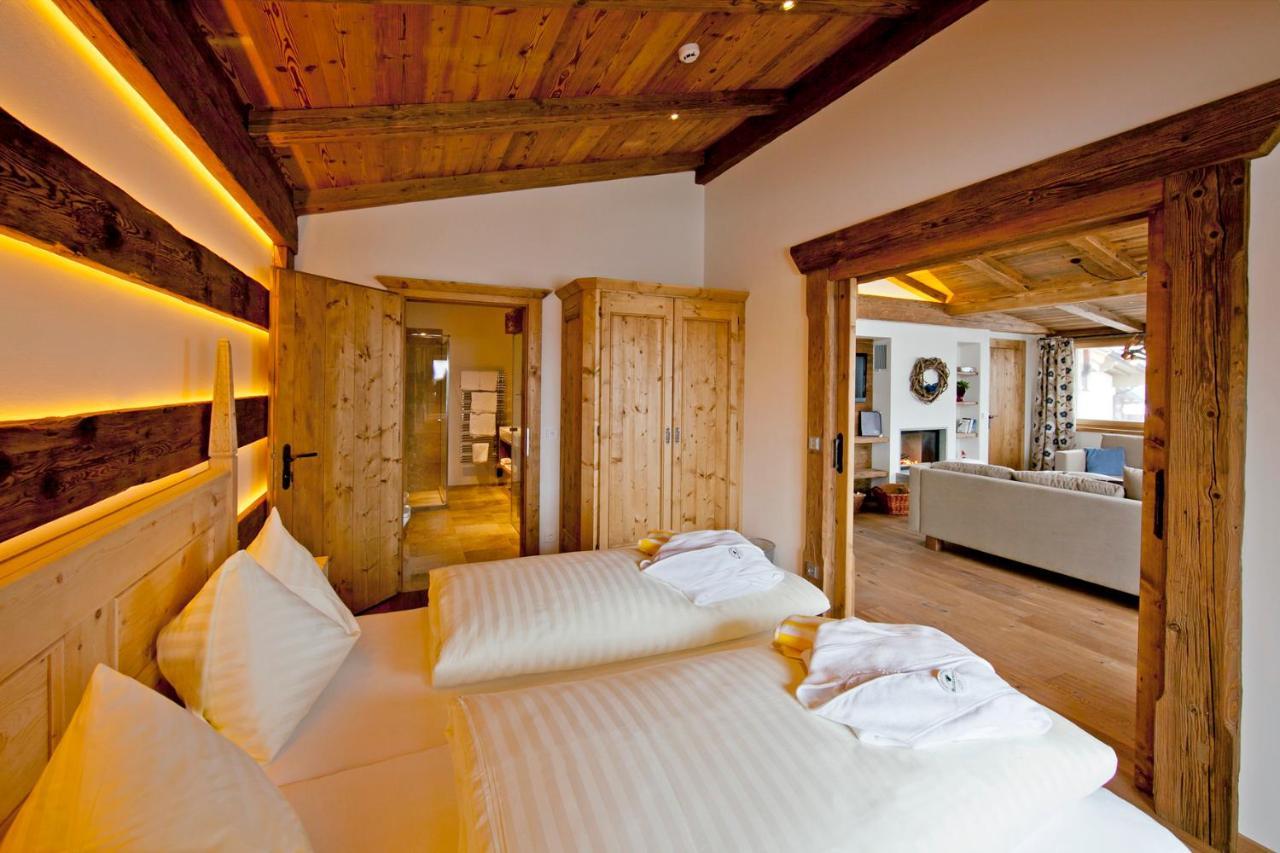 Hotel Hubertus Mit Erlebnislandgasthof Reitherwirt Kitzbühel Kültér fotó