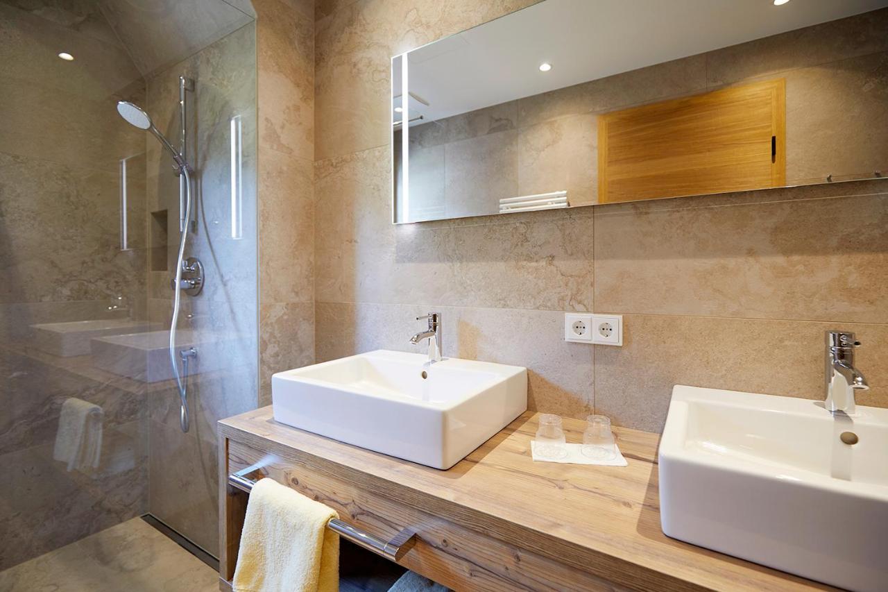 Hotel Hubertus Mit Erlebnislandgasthof Reitherwirt Kitzbühel Kültér fotó